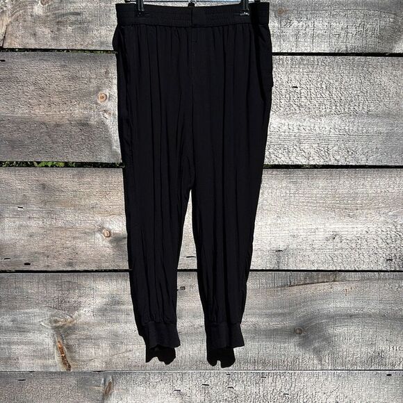 Banana Republic Women's Black Elastic Waist Jogger Pants Size Medium Petite - Picture 1 of 9
